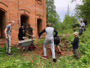 Субботник на территории филиала музея-заповедника Хмелита «Усадьба Богородицкое»